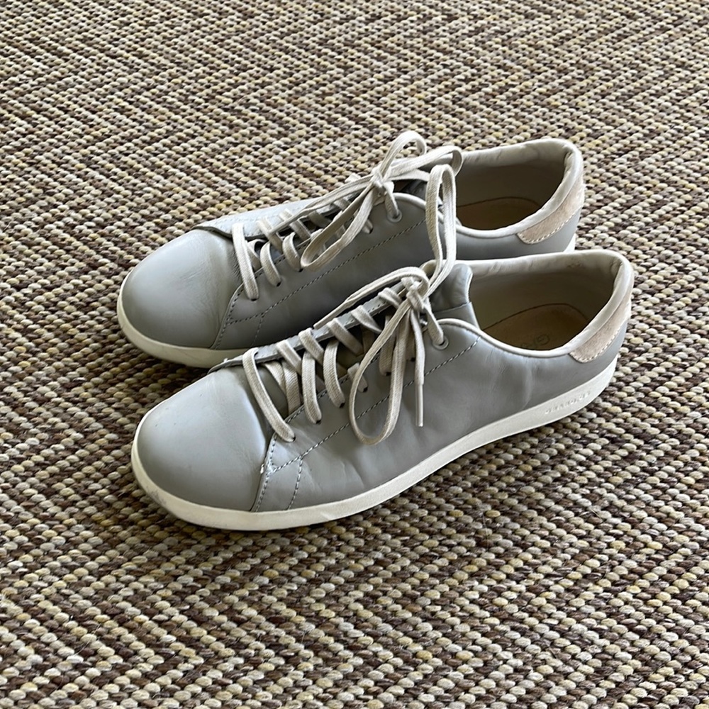 Cole Haan Grand OS women’s size 9.